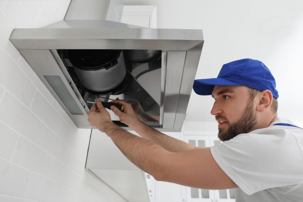 Range hood installation cost: Factors, Estimates