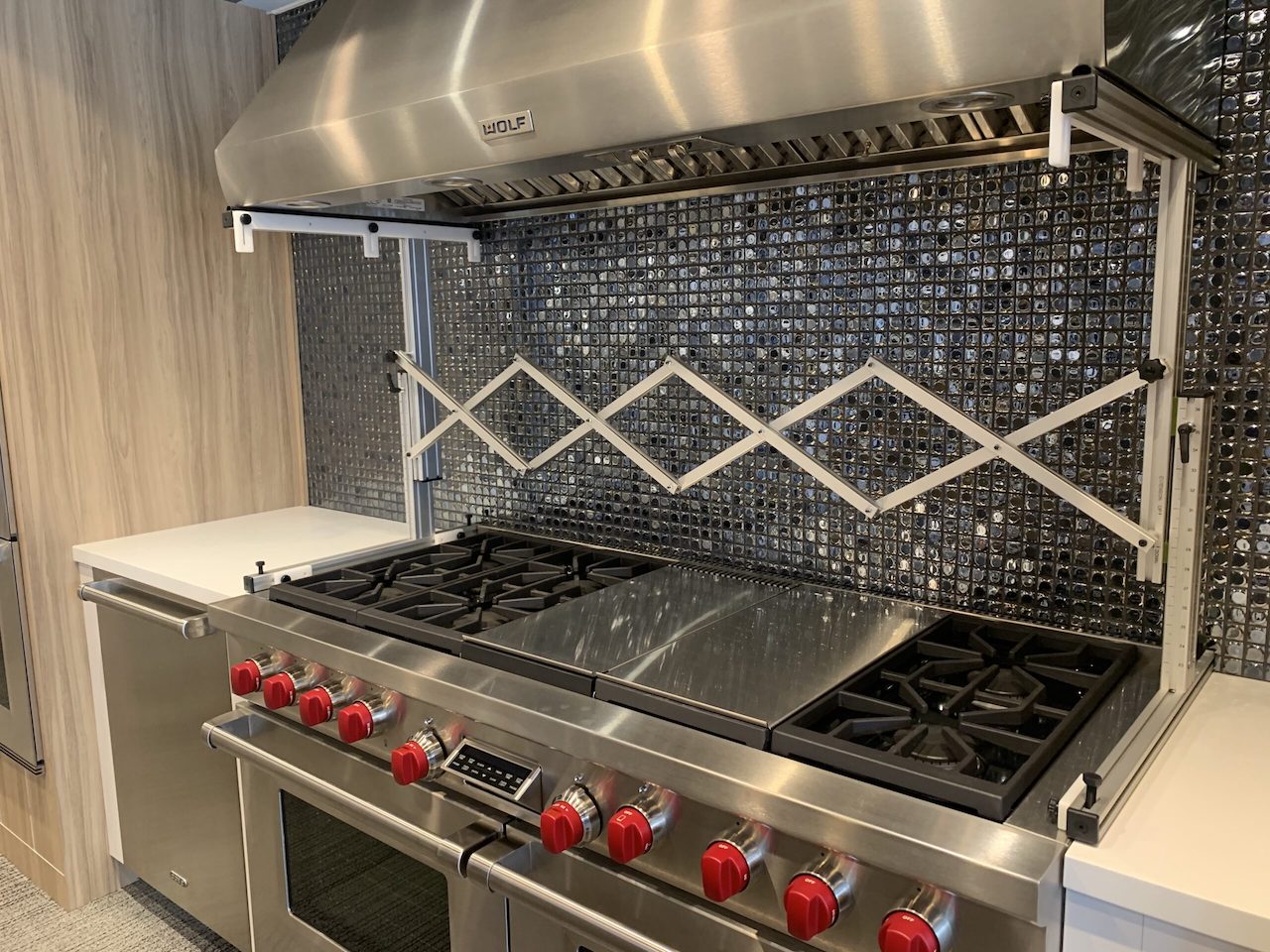 kitchen range hood installation