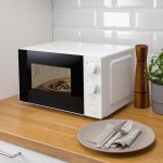 Small microwave: Compact Convenience