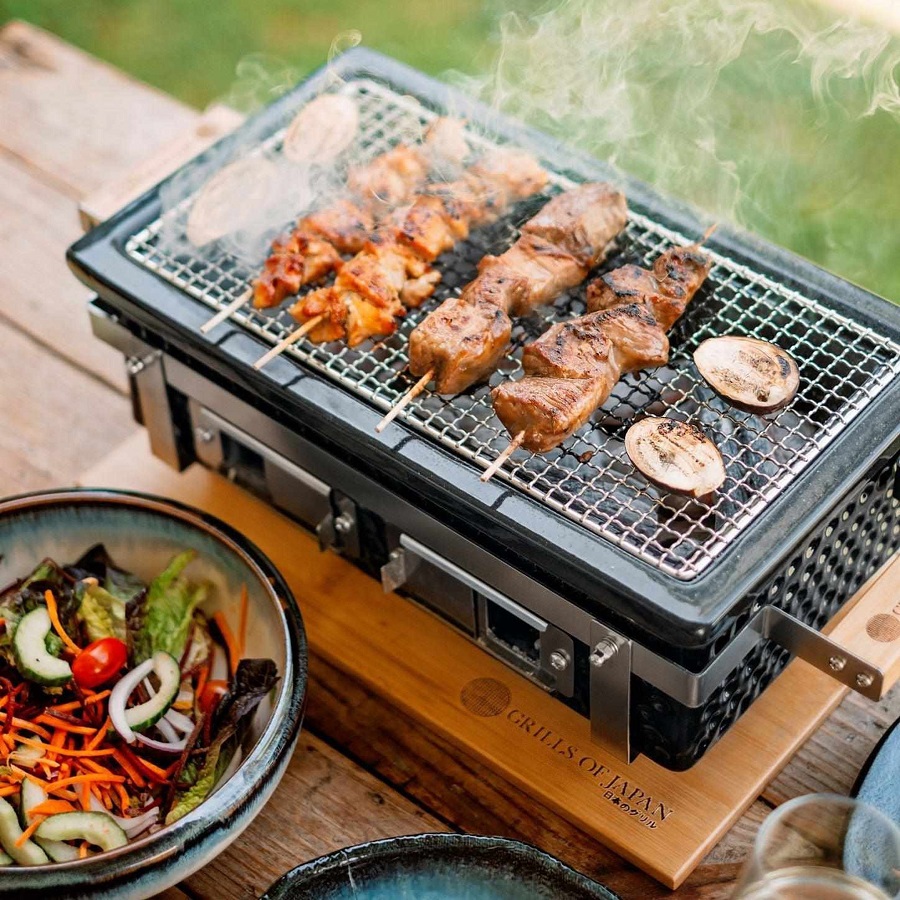 bbq wings on grill