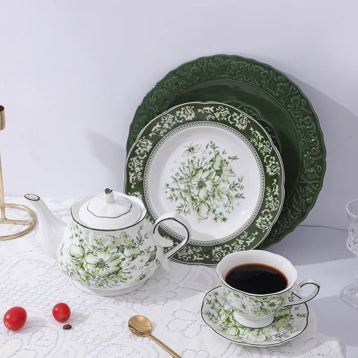 party tableware