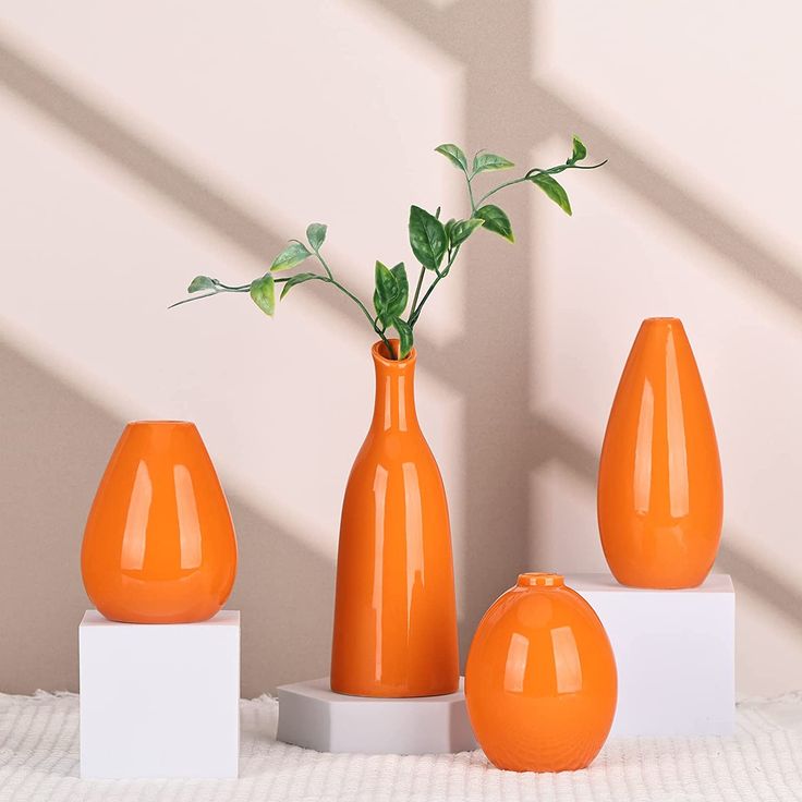 Tangerine vase