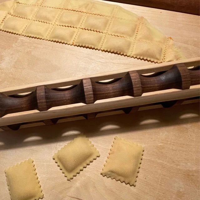 ravioli rolling pin
