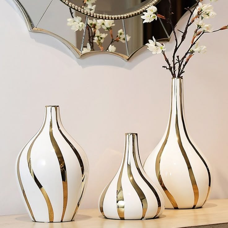 Flower vase