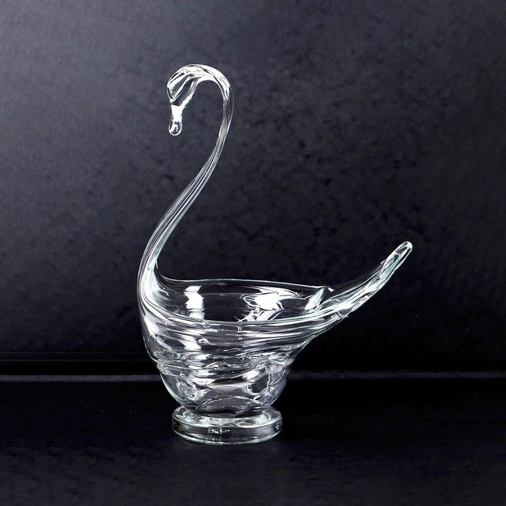 swan glass vase