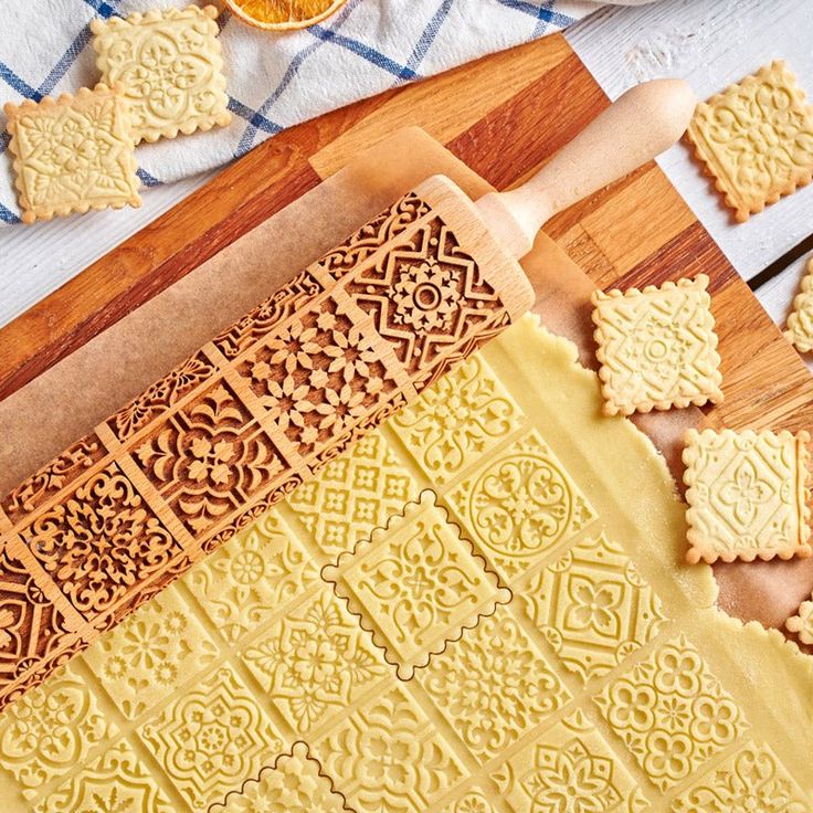Pastry roller