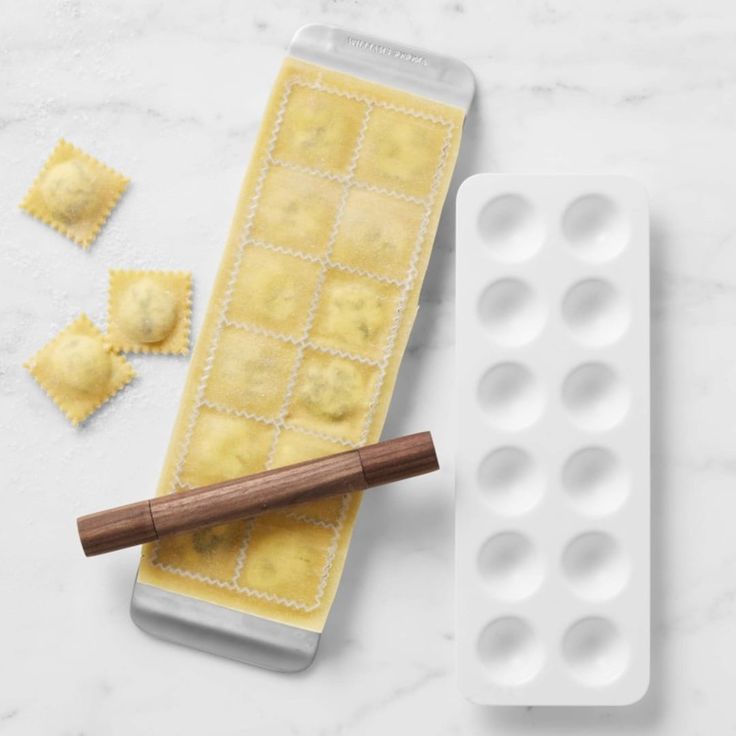Pastry roller
