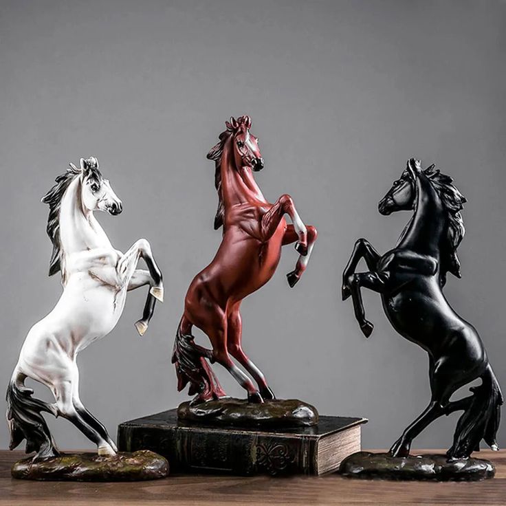 Horse statue