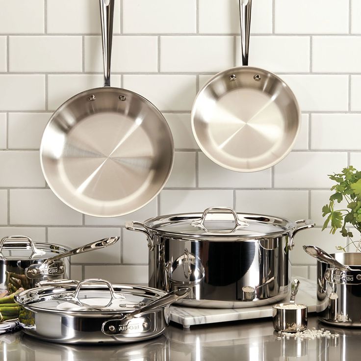High-carbon steel pans