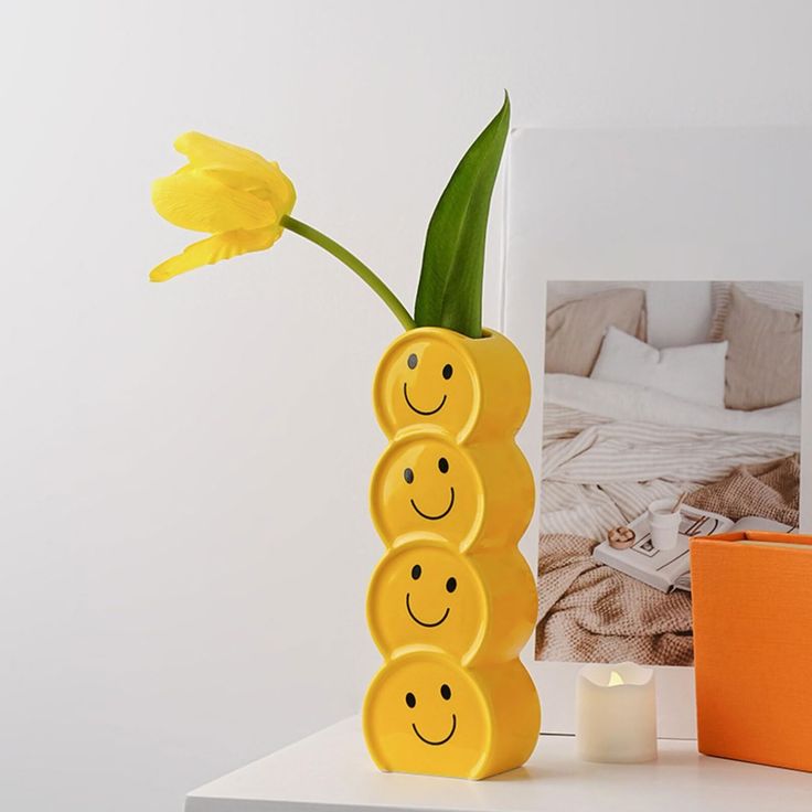 smiley face vase
