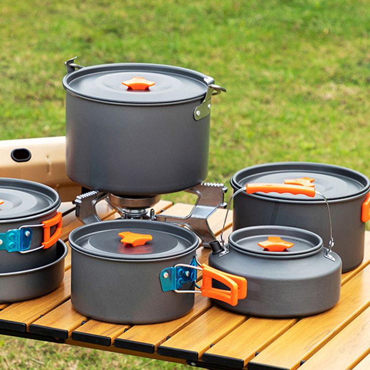 Outdoor cooking gear