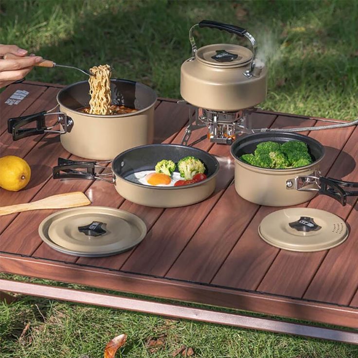 Camp kitchen utensils
